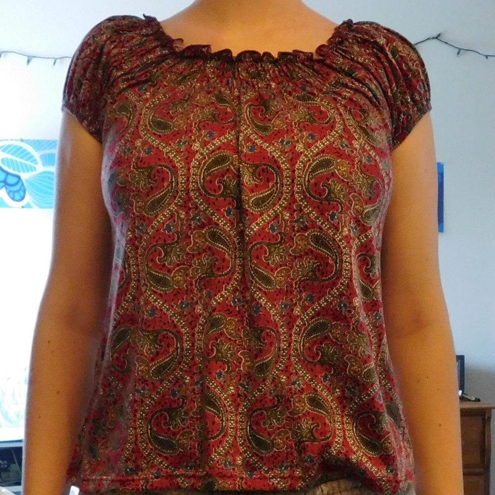 Patterned Blouse - Picture 4 of 4